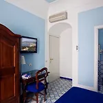 فندق مينيون مويبله 3*