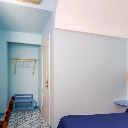 Mignon Meuble 3* Сорренто