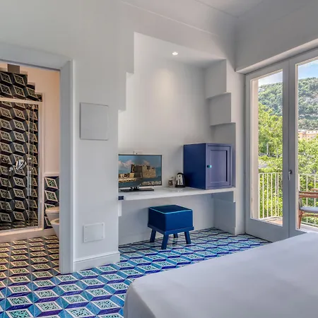 미뇽 뮤블레 소렌토