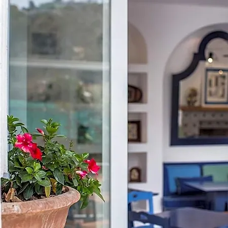 Mignon Meuble Hotel 3*